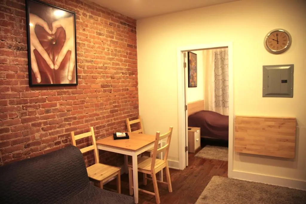 Cozy Apartment Near Central Park 뉴욕 0*,  미국